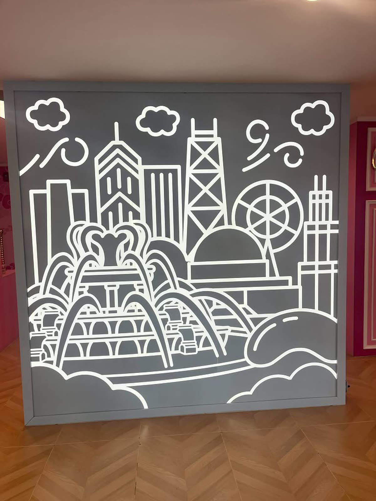 Mural del skyline de Chicago dentro del Hello Kitty Cafe